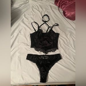 Killstar lingerie set top M bottoms L
